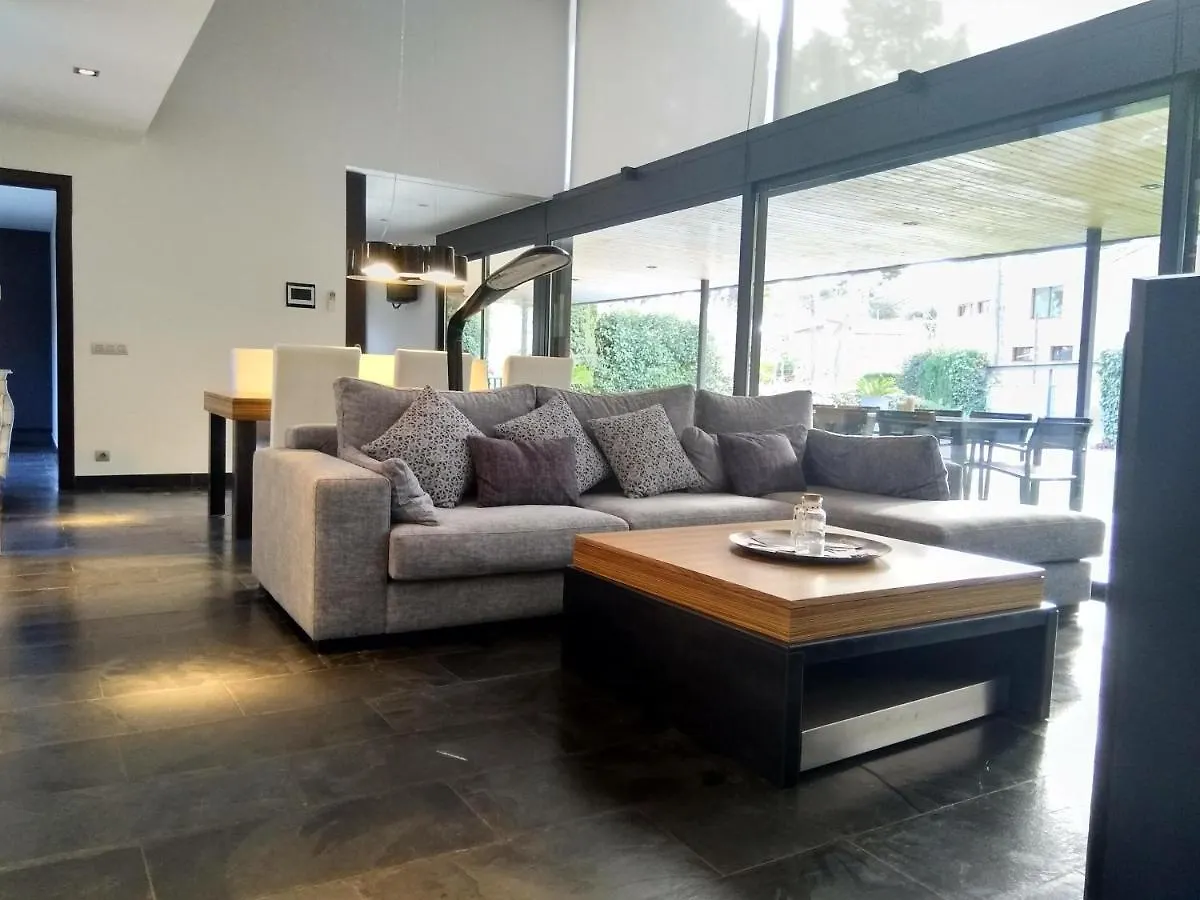 Villa Del Bosque Castelldefels Spain